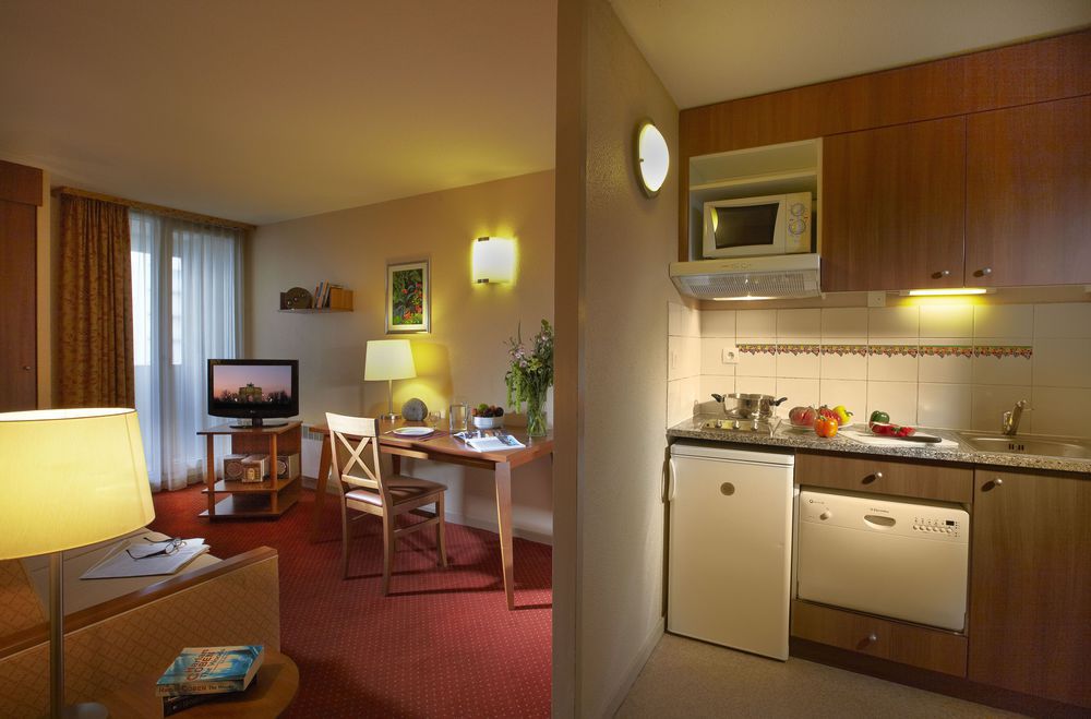 Citadines Centre Meriadeck בורדו מראה פנימי תמונה